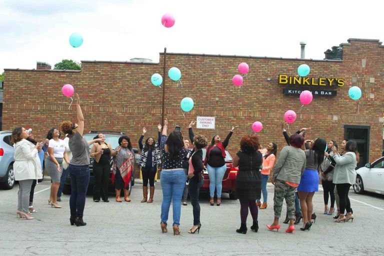 

<p></noscript>In May of 2016, a group of more than 20 women gathered at Binkley’s Kitchen and Bar for The Strength of She’s first event. Before they departed, they wrote their biggest fears on balloons and let them float away into the sky.</p>
<p>“><figcaption class=