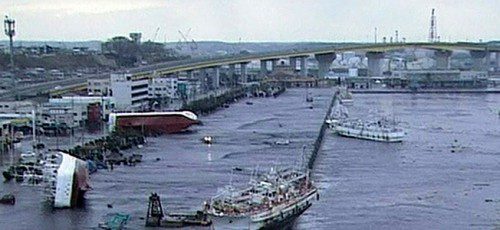 Tsunami hits Japan