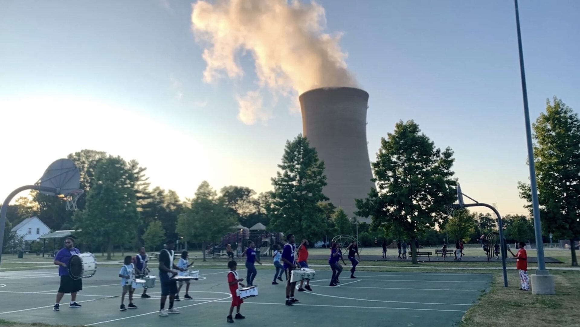 Environmental organizations warn 2M tons of coal ash could spill into Lake Michigan and nearby creek