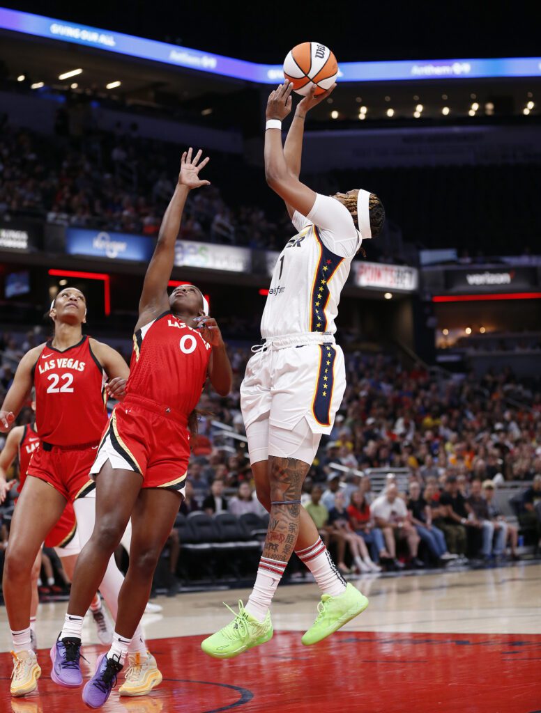 Indiana Fever vs Las Vegas Aces photos