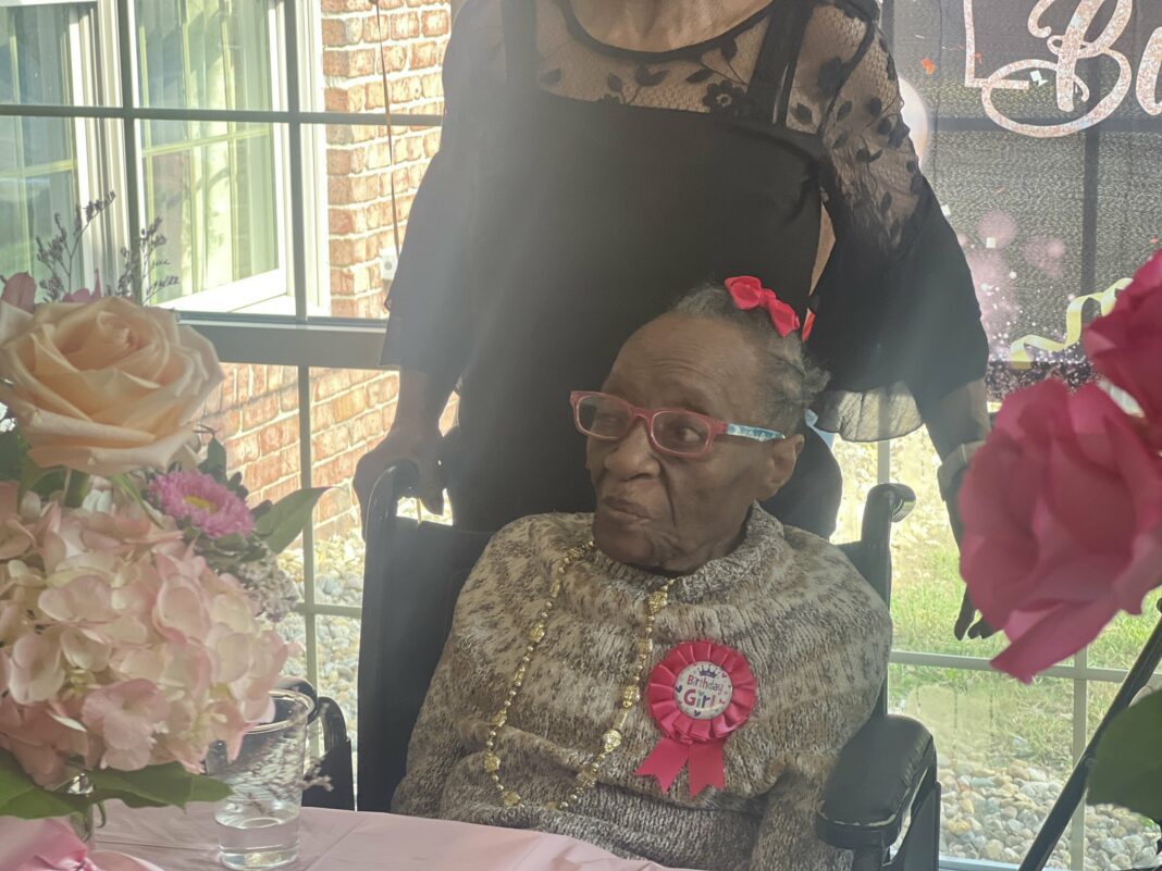 Indianapolis woman turns 100 years old