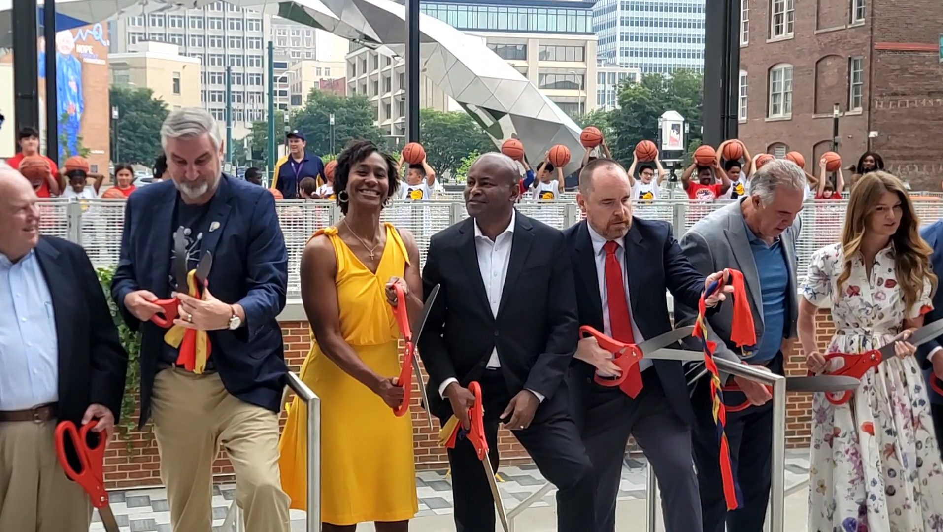 Bicentennial Unity Plaza opens in Downtown Indianapolis Indianapolis