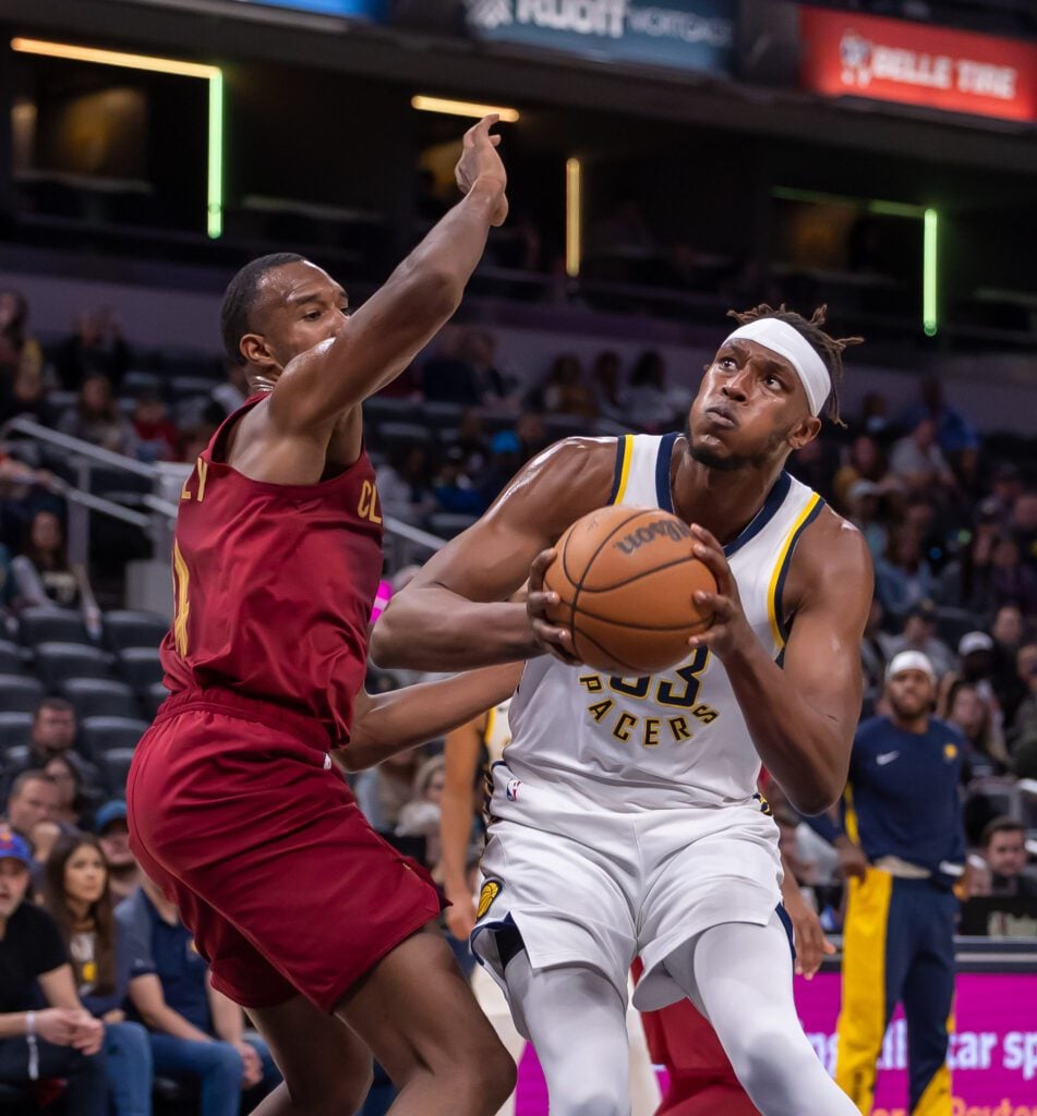 Indiana Pacers vs. Cleveland Cavaliers (Cavs) on Oct. 20, 2023. The Pacers defeated the Cavaliers 109-104 in the final game of the 2023-24 NBA Preseason.