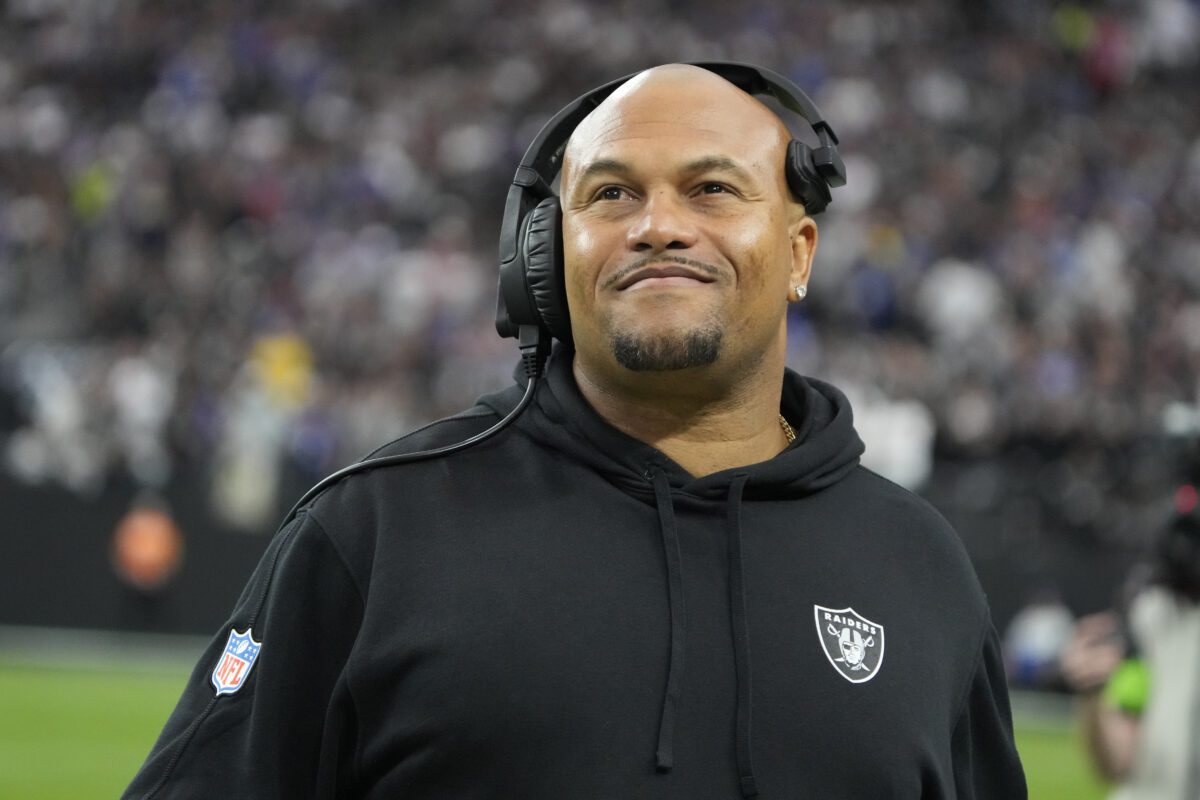 A photo of interim head coach of the Las Vegas Raiders Antonio Pierce.