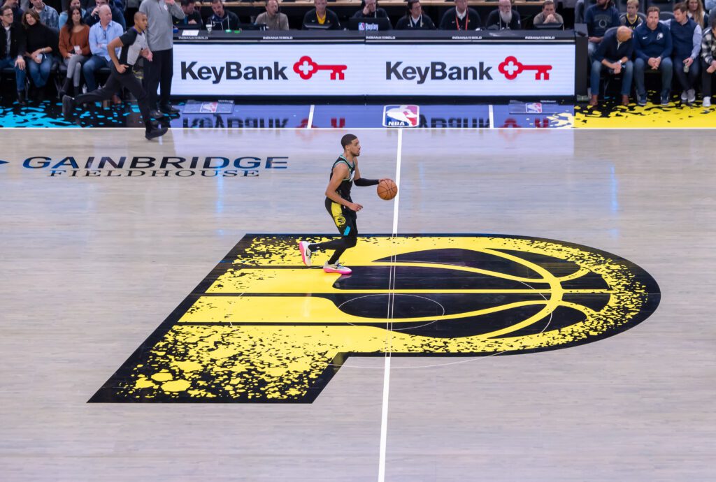 Milwaukee Bucks at Indiana Pacers, Gainbridge Fieldhouse, Indianapolis, IN, November 9, 2023. Photo by Walt Thomas.