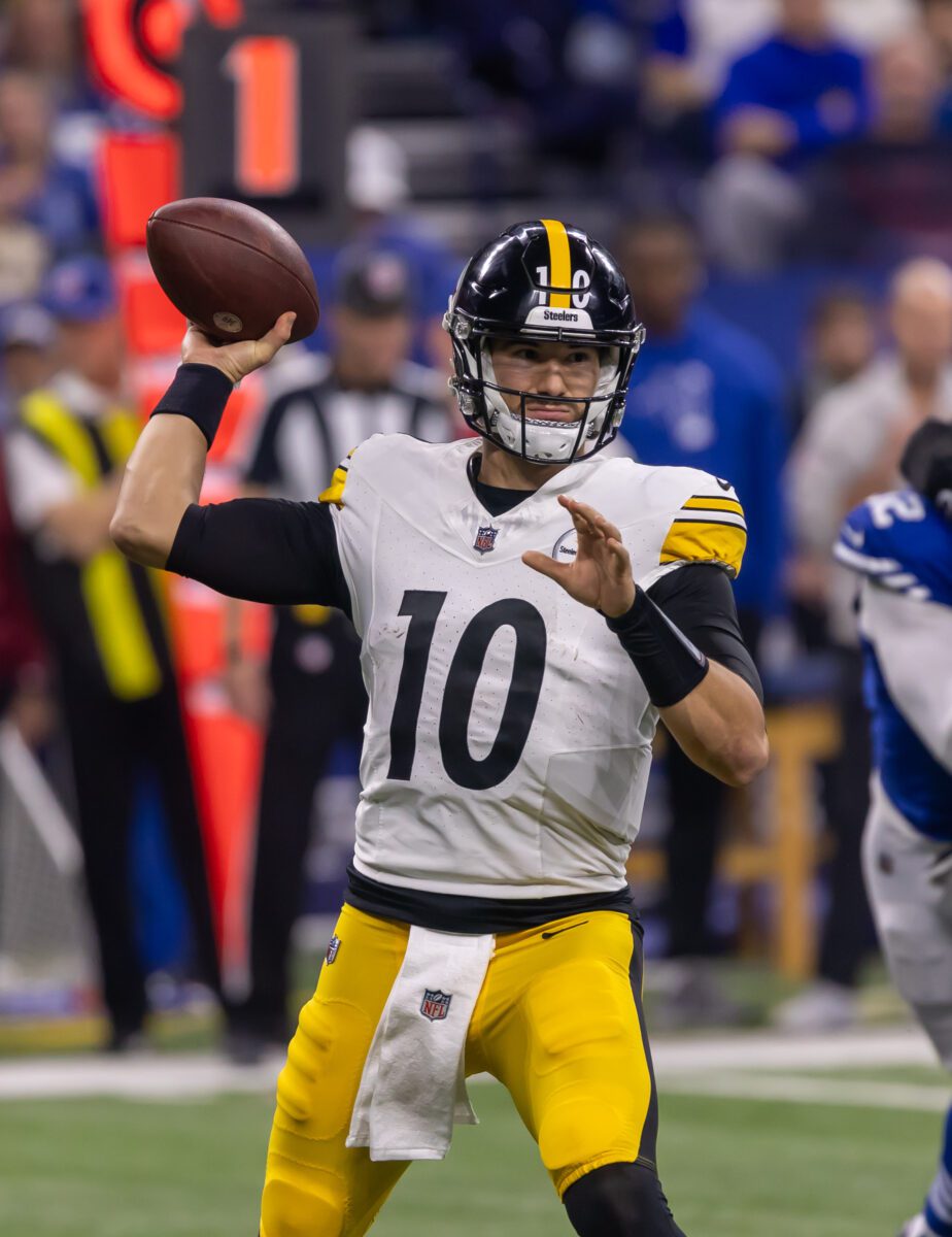 Pittsburgh Steelers at Indianapolis Colts football game on December 16, 2023. Photo taken by Walt Thomas.