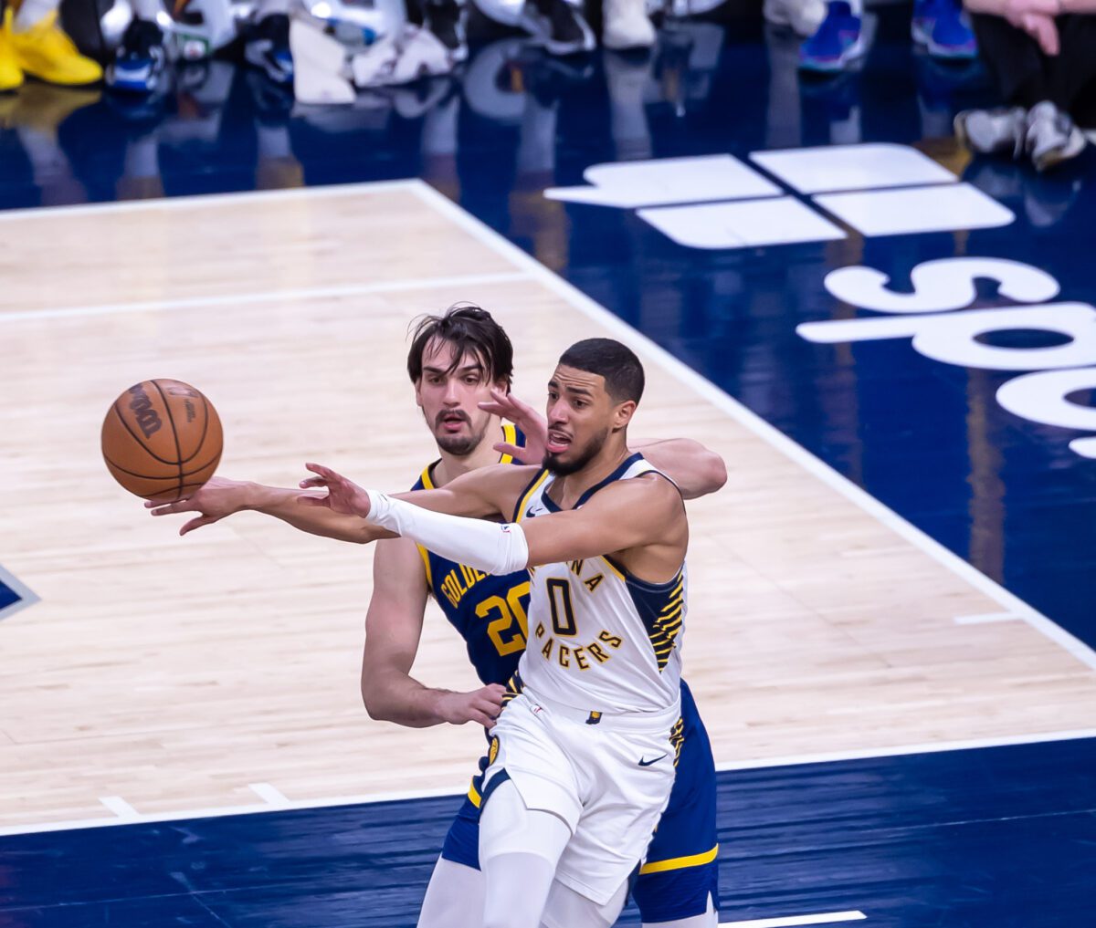 Golden State Warriors - Indiana Pacers game on February 8, 2024.