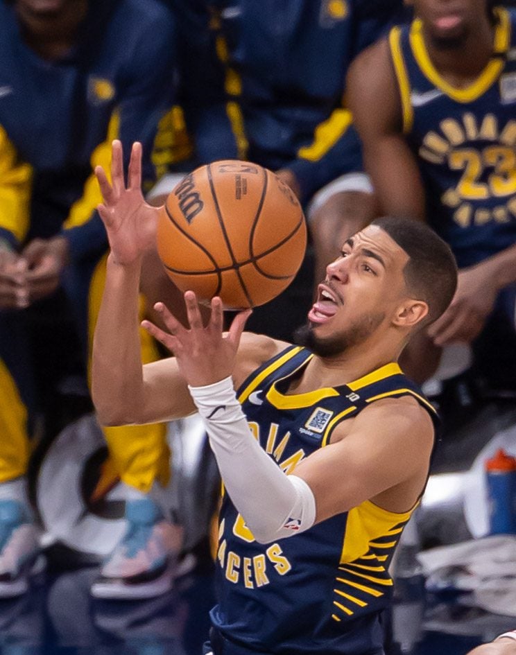 Houston Rockets versus Indiana Pacers NBA basketball game on February 6, 2024 at Gainbridge Fieldhouse in downtown Indianapolis, Indiana. (Photo/Walt Thomas)