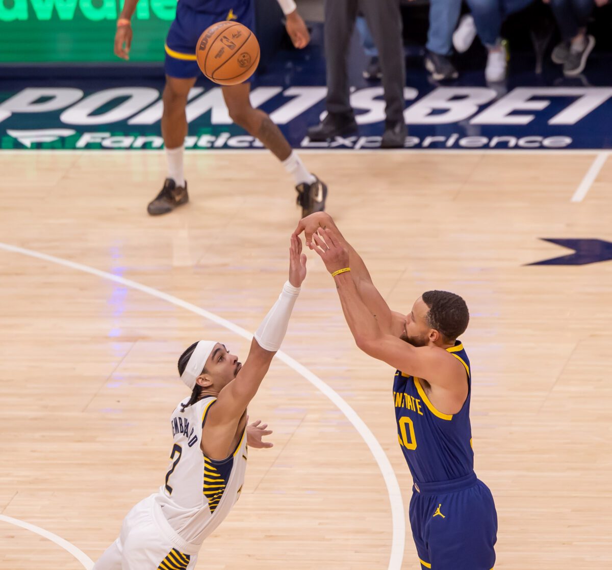 Golden State Warriors - Indiana Pacers game on February 8, 2024.