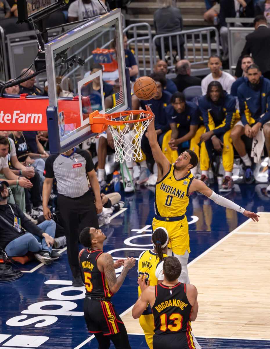 Atlanta Hawks at Indiana Pacers at Gainbridge Fieldhouse in Downtown Indianapolis, IN on April 14, 2024. (Photo/Walt Thomas)