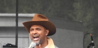 Mike Epps at Douglass Park