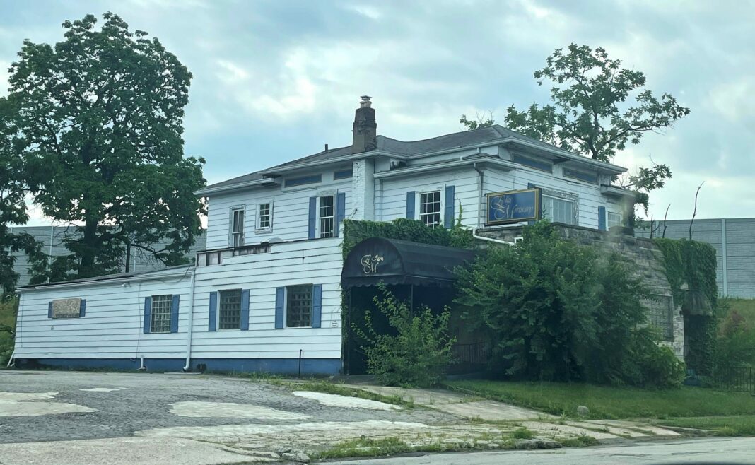 Kind and King Funeral Home in Martindale-Brightwood