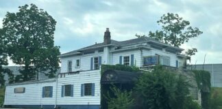 Kind and King Funeral Home in Martindale-Brightwood