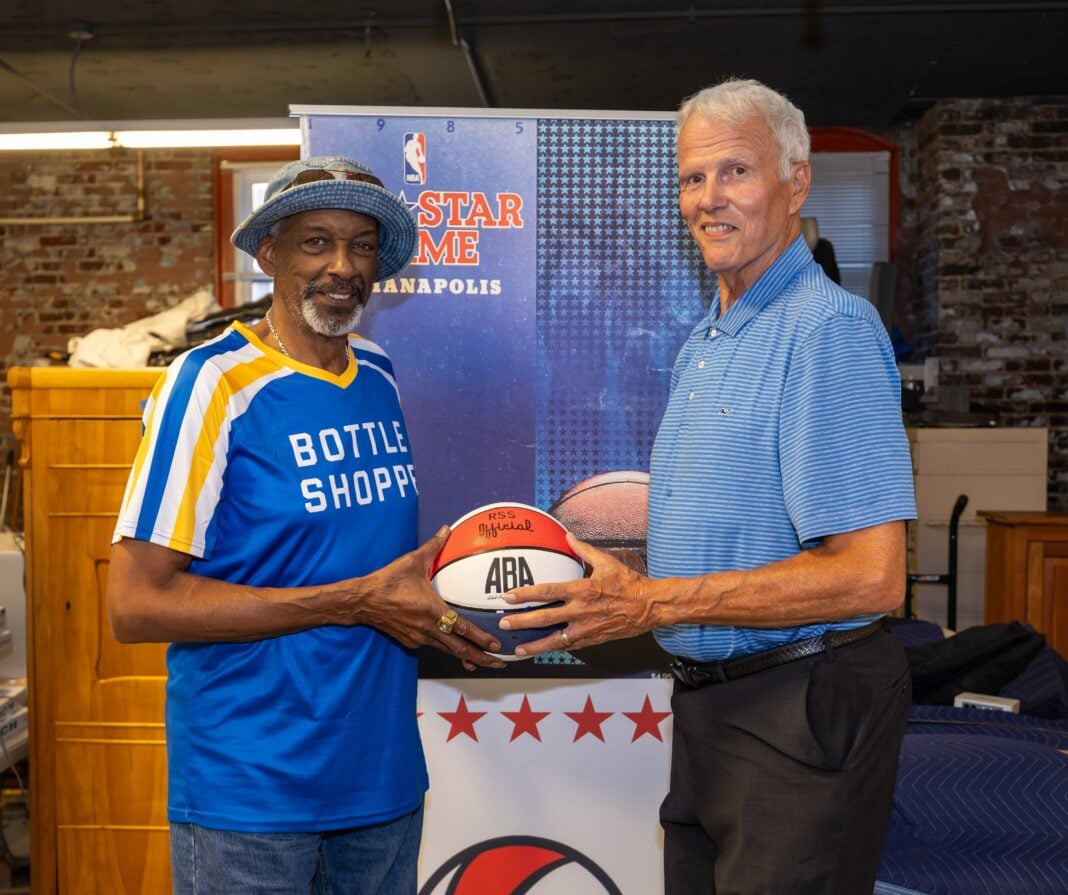 ABA Indiana Pacers players Darnell 'Dr. Dunk' Hillman and Dave Robisch during 
