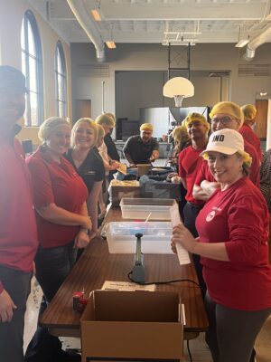 KeyBank volunteers