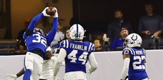 Indianapolis Colts defense makes interception against Jacksonville Jaguars.