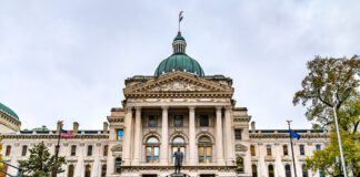 Indiana Statehouse, used as decoration for article 'House Bill 1312 / HB1312."