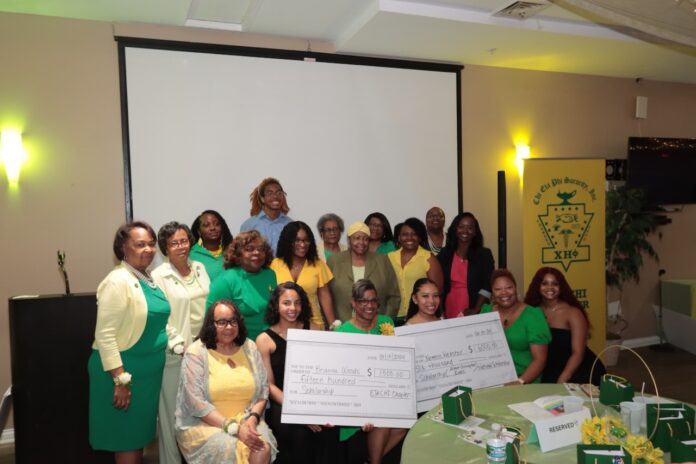 In an effort to give back to the community and support the future generation of nurses, the Eta Phi Chapter hosts an annual scholarship luncheon each spring