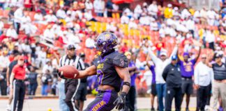 Miles College Golden Bears football team during a game. (Photo via Circle City Classic official website)