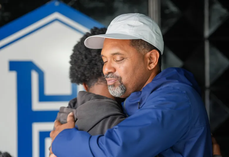 Mike Epps talks with Indy teens about preventing gun violence