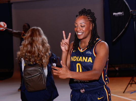 WNBA Kelsey Mitchell Indiana Fever 2025.