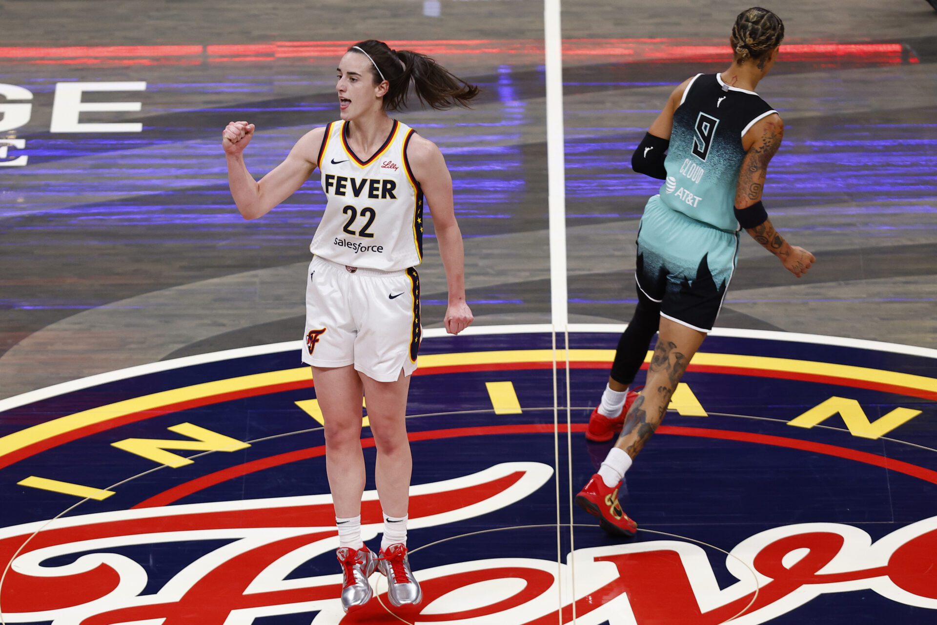 Clark returns, Fever ends Liberty 9-game winning streak, defeats New York 102-88