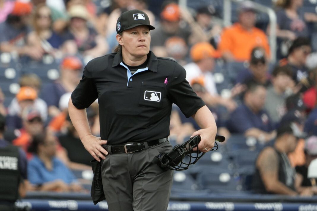 Jen Pawoi MLB.