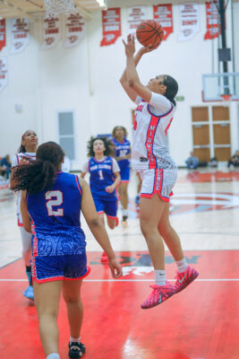 Aniyah McKenzie (Lawrence Central High School (UIC Commit) during the 2026 Prep Ball Stars Midwest Challenge in Indianapolis, Indiana. (photo/David Dixon)