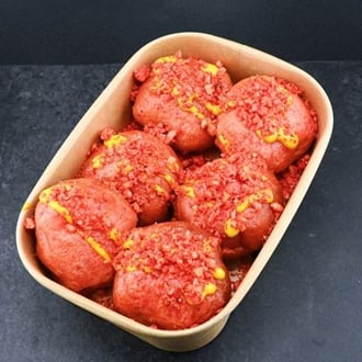 Hot Cheeto Fried Oreos. (Photo/Indiana State Fair)