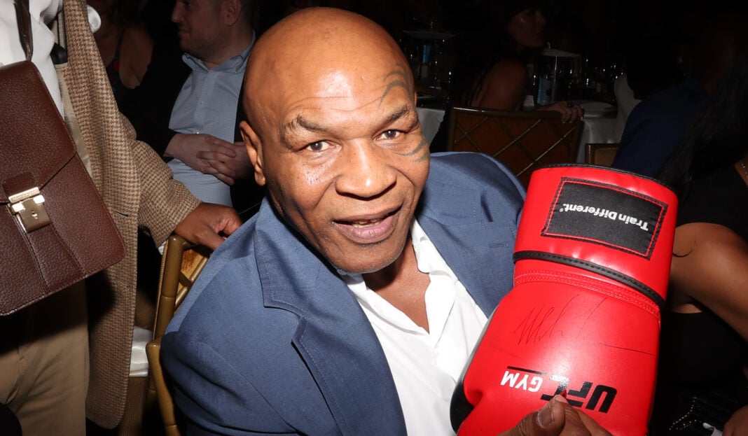 We2Matter Gala - Inside ** STORY AVAILABLE, CONTACT SUPPLIER** Featuring: Mike Tyson Where: Los Angeles, California, United States When: 12 Aug 2026 Credit: Faye's Vision/Cover Images (Cover Images via AP Images)