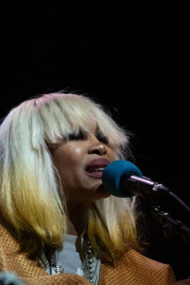 A close-up view of Erykah Badu singing to the crowd during her set on Sept. 22, 2026, at the Everwise Amphitheater at White River State Park, in Indianapolis, Ind. (Photo/Mia Moore)