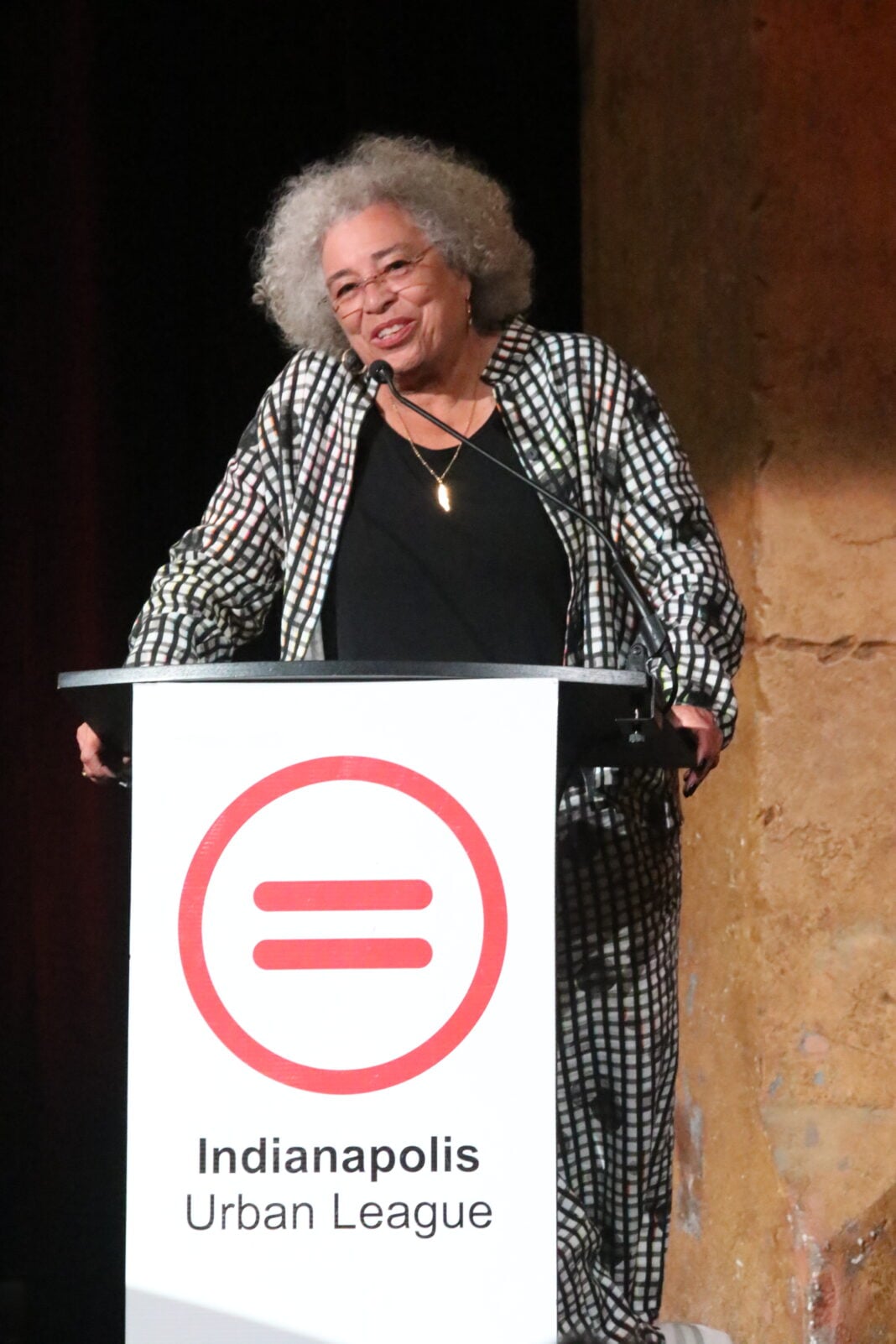 Dr. Angela Davis greets the crowd at the Indianapolis Urban League's 